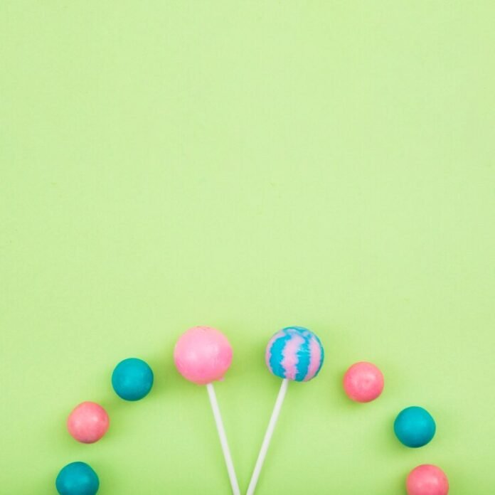 buffy willow lollipop wallpaper ios18