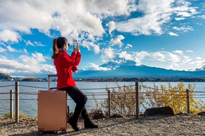 hoptraveler.com